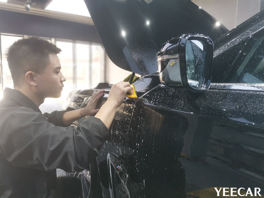 宝马740LI施工YEECAR隐形车衣过程展示（图五）