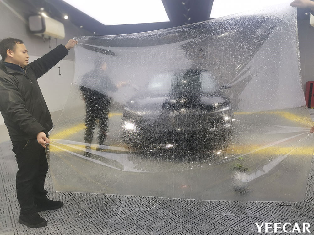 宝马740LI施工YEECAR隐形车衣过程展示（图二）